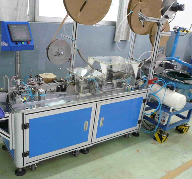 非標(biāo)自動(dòng)組裝機(jī)